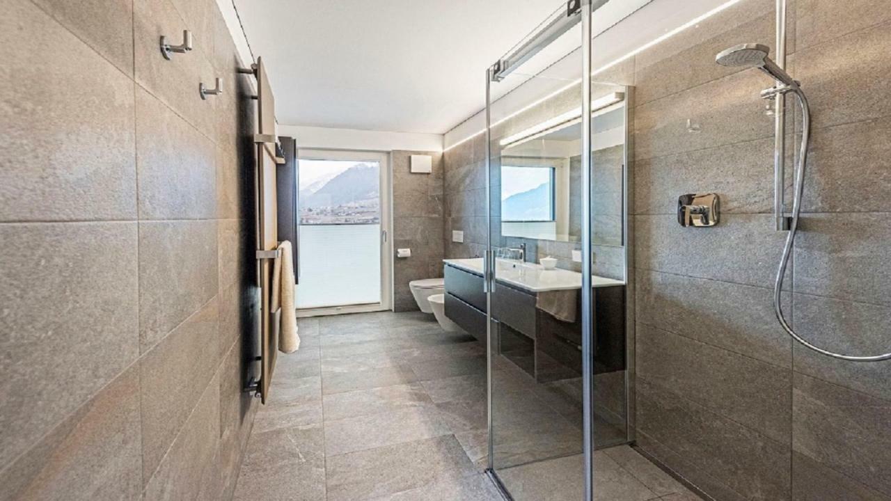 Penthouse Skygarden Leilighet Schenna Eksteriør bilde